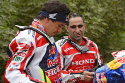 Joan Barreda and Paulo Goncalves, Honda
