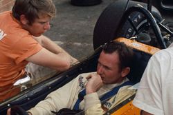 Bruce McLaren, McLaren M7A, mit Tyler Alexander