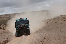 #516 Iveco: Ton van Genugten, Anton van Limpt, Peter van Eerd