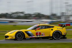 Оливер Гэвин, Томми Милнер и Марсель Фесслер, #4 Corvette Racing Chevrolet Corvette C7.R