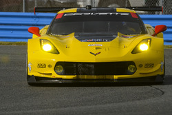 Оливер Гэвин, Томми Милнер и Марсель Фесслер, #4 Corvette Racing Chevrolet Corvette C7.R