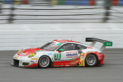 弗里卡德利车队30号保时捷991 GT3 R:克劳斯·阿贝伦、帕特里克·赫斯曼、弗兰克·斯蒂普勒、康纳·德菲利皮、斯文·穆勒