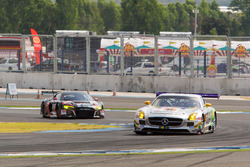 #92 Team AAI HubAuto Mercedes Benz SLS AMG GT3: Han Chen Chen, Shinya Hosokawa, Hiroki Yoshimoto