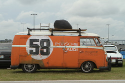 Brumos VW van