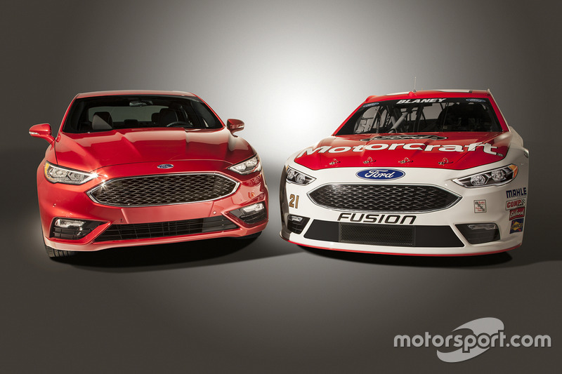 The 2016 Ford Fusion of Ryan Blaney, Wood Brothers Racing