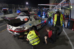 #10 Hofor-Racing Mercedes SLS AMG GT3: Christiaan Frankenhout, Kenneth Heyer, Roland Eggimann, Chantal Kroll, Michael Kroll