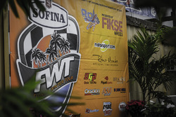 Florida Winter Tour preview signage