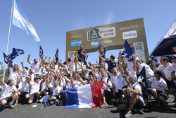 Les vainqueurs chez les autos #302 Peugeot : Stéphane Peterhansel, Jean-Paul Cottret