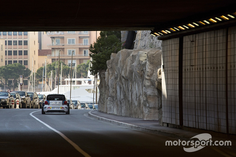 Sébastien Ogier, Volkswagen Motorsport porta a spasso i VIP