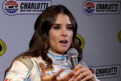 Danica Patrick, Stewart-Haas Racing