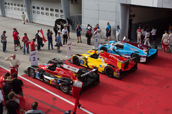 L'ambiance dans le Parc Fermé