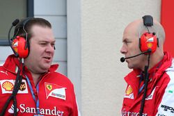 Dave Greenwood, Ferrari race engineer and Jock Clear, Ferrari