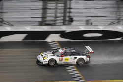#911 Porsche Team North America Porsche 911 RSR: Nick Tandy, Patrick Pilet, Kevin Estre