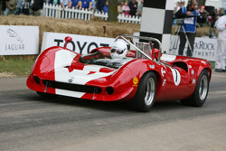 Richard Stiles, Lola Chevrolet T70 Spyder 1967 von John Surtees