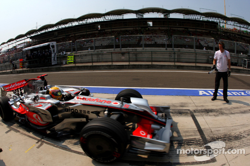 Lewis Hamilton, McLaren Mercedes, MP4-23