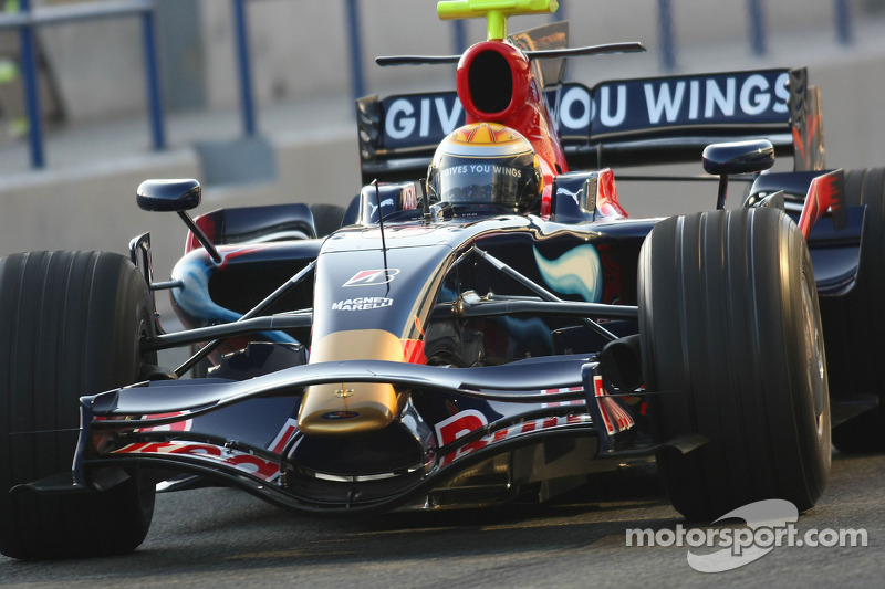 Sebastien Buemi: 55 Grand Prix'nin 15'inden puanla ayrıldı