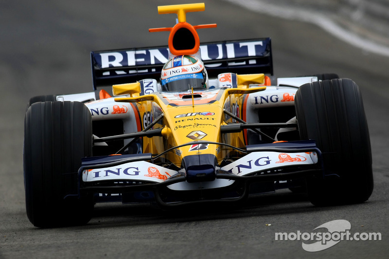 Ele continuou na função de piloto de testes da Renault na F1 ao longo daquele ano.