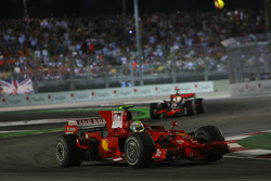 Felipe Massa, Scuderia Ferrari, F2008 leads Lewis Hamilton, McLaren Mercedes, MP4-23