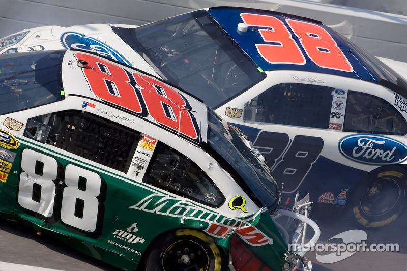 Herbst 2008: Crash mit Dale Earnhardt Jr. und David Gilliland