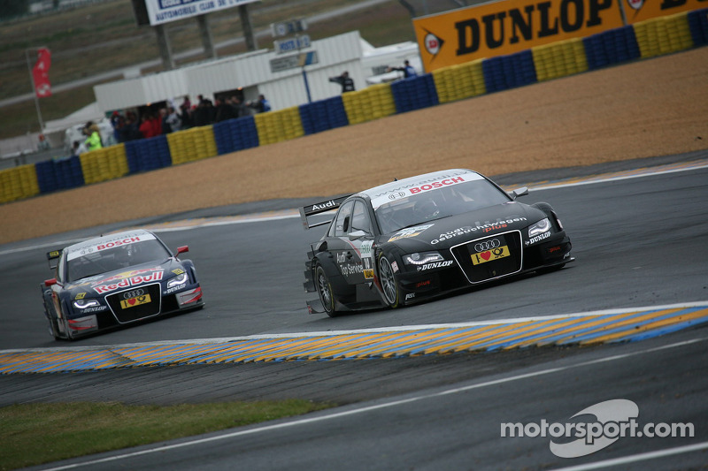 Timo Scheider, Audi Sport Team Abt, Audi A4 DTM por delante Mattias Ekström, Audi Sport Team Abt Sportsli