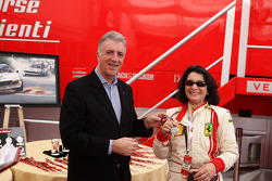 Sunday: Piero Ferrari ve Julia De Baldanza
