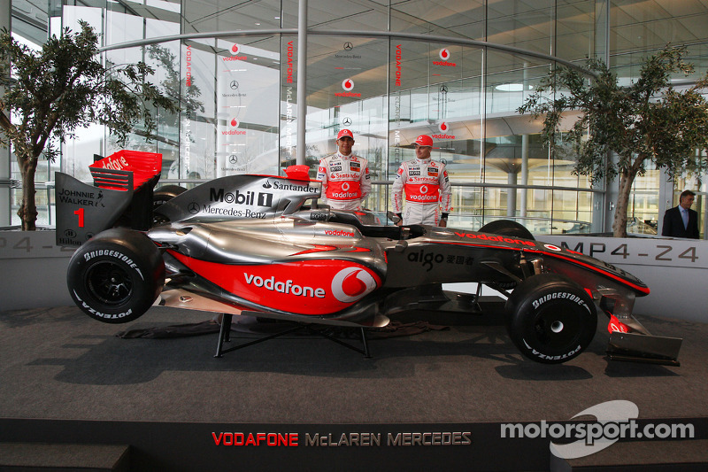 Lewis Hamilton and Heikki Kovalainen with the new McLaren Mercedes MP4-24