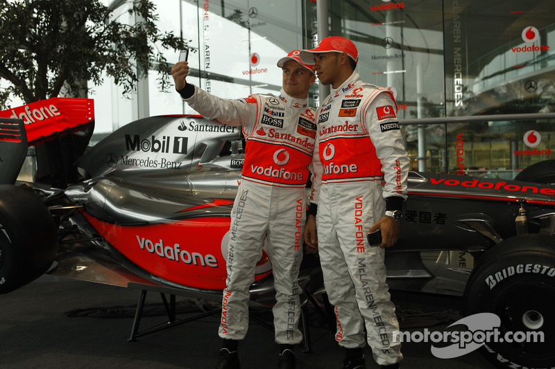 Lewis Hamilton and Heikki Kovalainen with the new McLaren Mercedes MP4-24