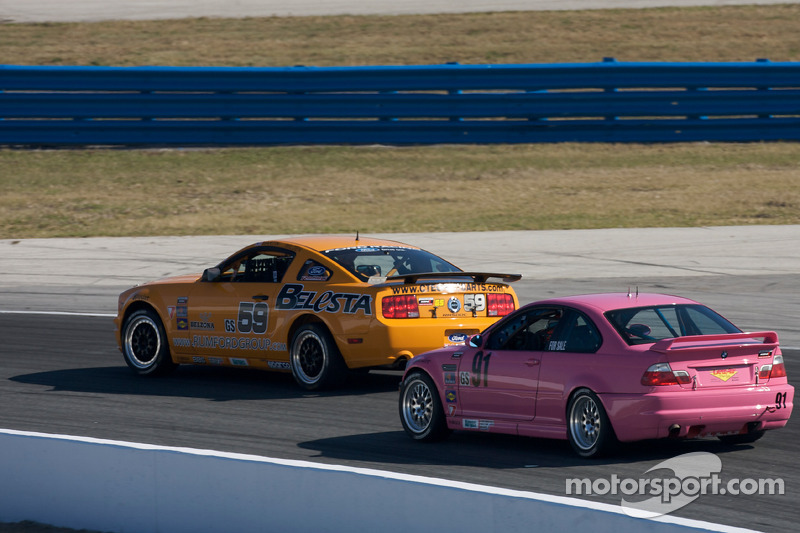 #59 Rehagen Racing Ford Mustang GT: Dean Martin, Larry Rehagen, #91 BMW M3 Coupé automatique: David