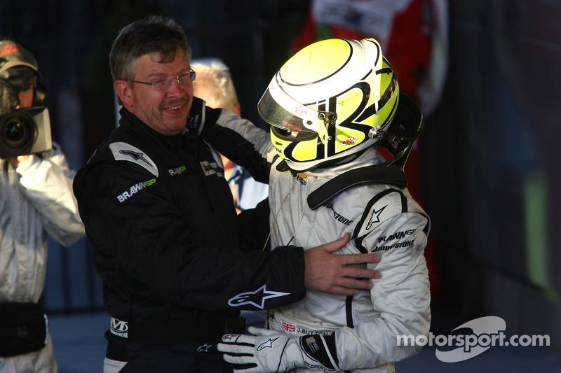 1. Jenson Button, Brawn GP, mit Ross Brawn Brawn GP, Teamchef