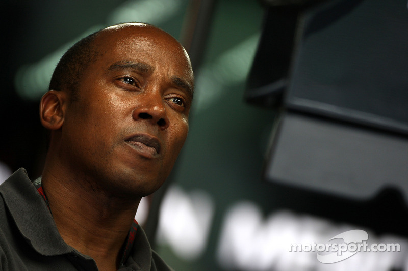 Anthony Hamilton padre de Lewis Hamilton