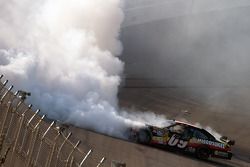 Race winner Brad Keselowski, Phoenix Racing Chevrolet celebrates