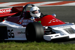 Forces G et soleil à l'Eau Rouge, Luciano Quaggia (I) Theodore TR1 N°36, F1 Storiche (1978)