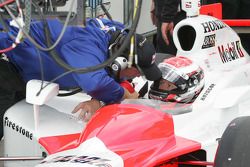 Ryan Briscoe, Team Penske receives well wishes from Brian Barnhart, Competition Director, Indy Racing League