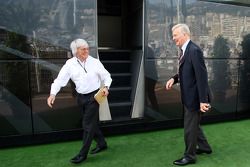 Bernie Ecclestone et le Président de la FIA, Max Mosley