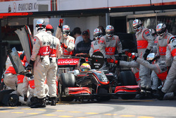 Arrêt au stand pour Lewis Hamilton, McLaren Mercedes