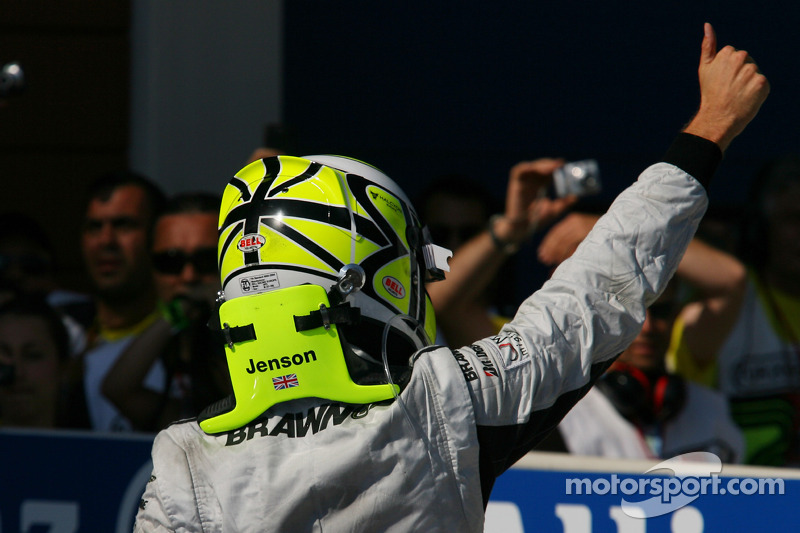 Yarış galibi Jenson Button, Brawn GP
