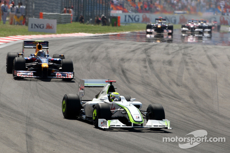 Jenson Button, Brawn GP ve Sebastian Vettel, Red Bull Racing