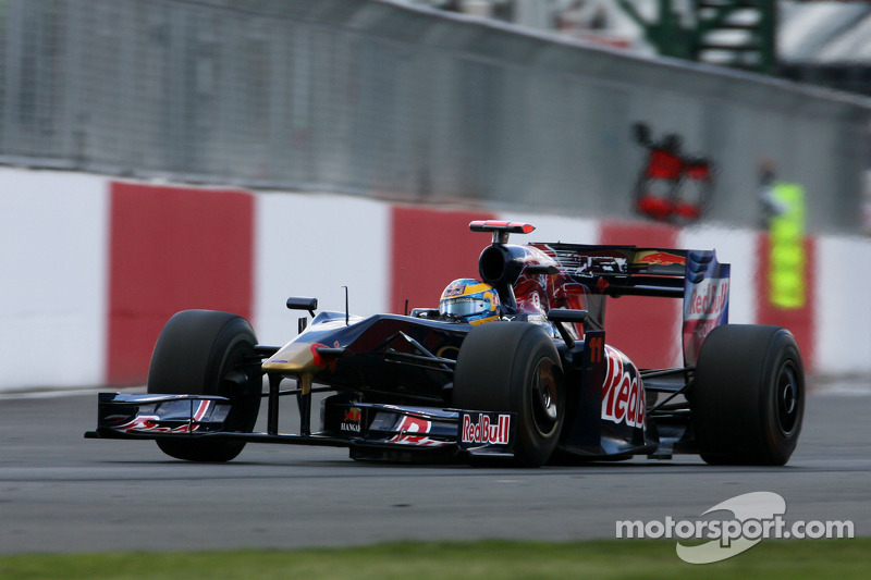 Sebastien Bourdais, Scuderia Toro Rosso
