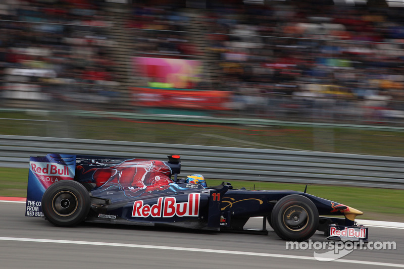 Sebastien Bourdais, Scuderia Toro Rosso