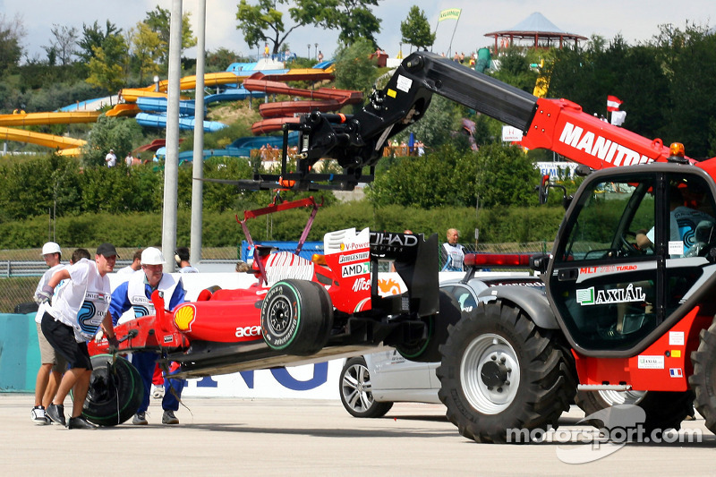wrecked Ferrari, Felipe Massa kaza sonrası