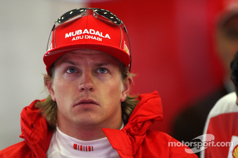 В конце сезона-2009 Кими покинет Ferrari и Формулу 1 – но в 2012-м он снова начнет выступления в Гран При, а перед сезоном-2014 вернется в Маранелло. Но пока что финну так и не удалось вновь финишировать первым на красной машине