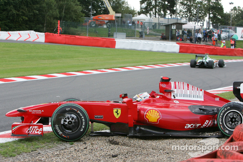 Luca Badoer, Test Pilotu, Scuderia Ferrari, kazaed qualifying