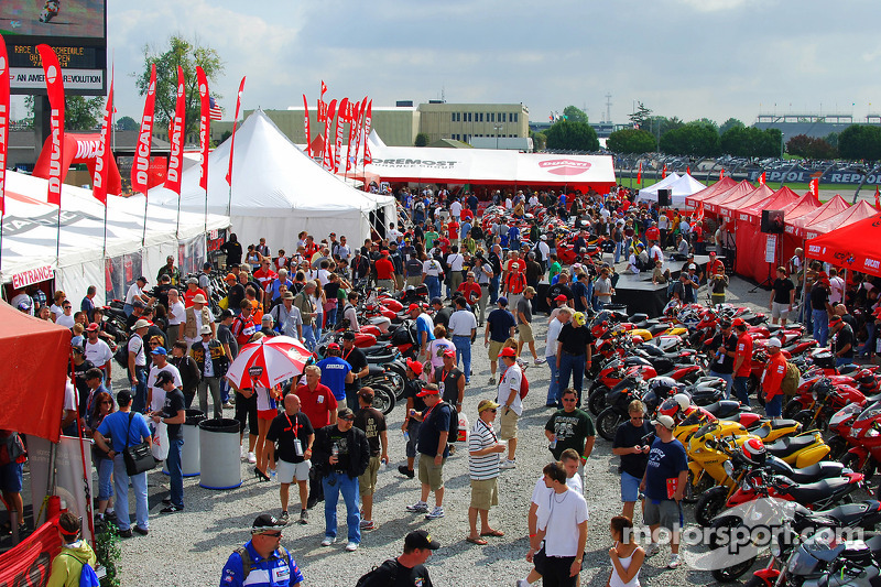 Zona de Ducati fan