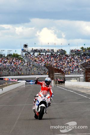 Third place Nicky Hayden, Ducati Marlboro Team