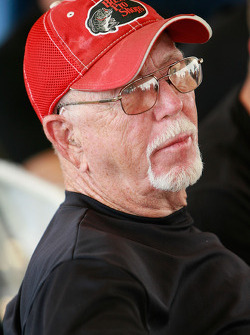 Dirt racing legend Red Farmer looks on during the drivers meeting