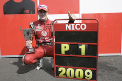 Nico Hulkenberg fête son titre en GP2 Series avec ART Grand Prix Team