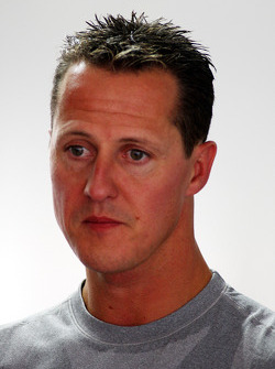 Michael Schumacher piloto de pruebas, Scuderia Ferrari, prueba una superbike