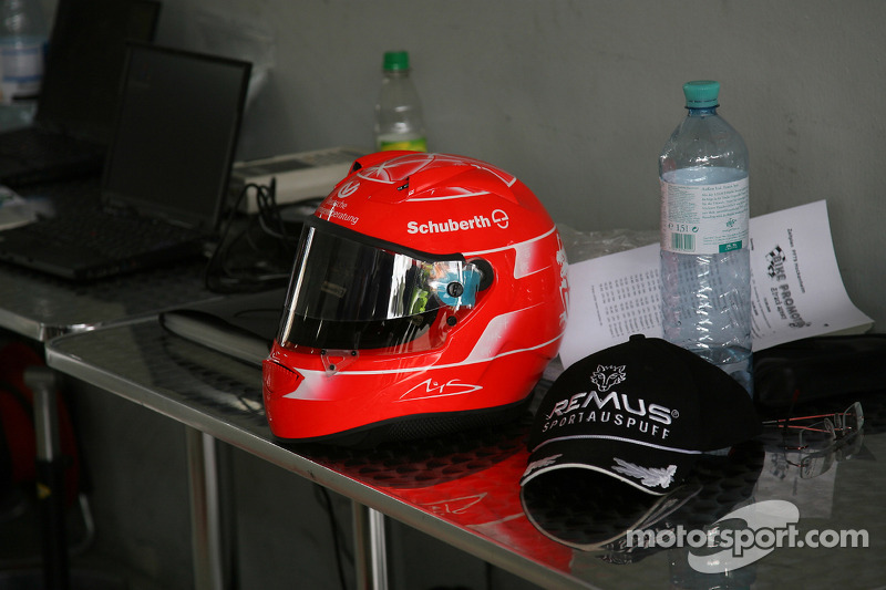 Michael Schumacher, Test Pilotu, Scuderia Ferrari, test superbike