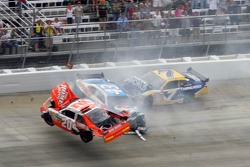 Major crash for Joey Logano, Joe Gibbs Racing Toyota