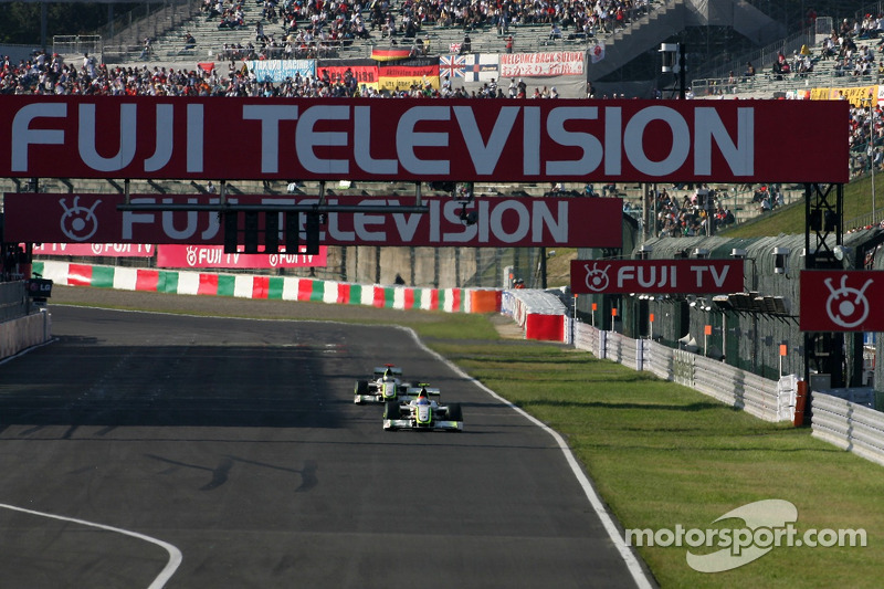 Rubens Barrichello, Brawn GP y Jenson Button, Brawn GP